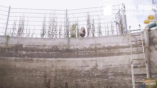 Manure Party Pit - Lesbian in cowshit