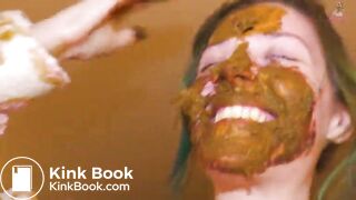 The first time ever i put scat in my hair!