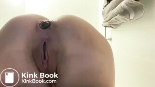 Cute girl beautiful shitting Solo