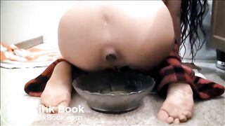 Her Toes Tell The Story