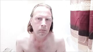 soft serve shit in hand