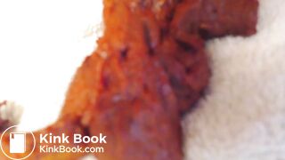 Hot chick pooping and masturbating