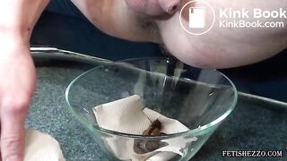 Quick Shitting At Work