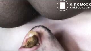 black feeder