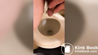 Taking a nice shit!