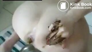 Wife eats shitmp4