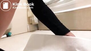 brunette shitting with her legs wide open