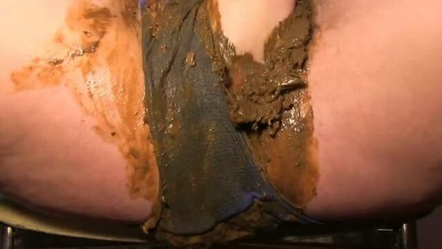 Poop in Blue Panty