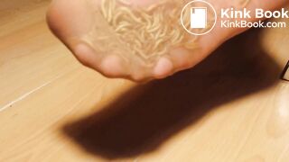 Bad Maggots eats always at the same spot