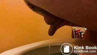 Male Model Shitting