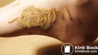 She Kills somes Maggots for more action