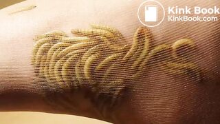 She Kills somes Maggots for more action