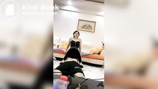 Chinese SM Queen Facesitting Human Furniture Slave