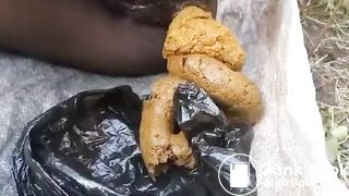Ebony scat