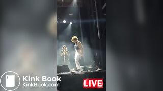 ????????SINGER PISSES ON FAN @CONCERT OMG! LOL1080