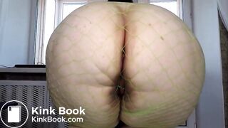 BBW 3  - SHITTING FOR US
