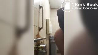 Explosive shit - Dutch scat