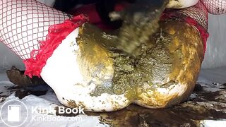 Filled Pussy Both Holes Shit