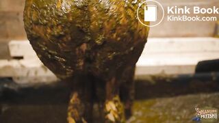 Cleaning ends in a mess - girl falls in to cowshit