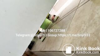 Beautiful girls pee and shit 34