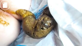 Creamy pussy scat