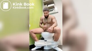 Fredo Shitting