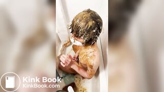 Asian guy's second scat video (Part 4)