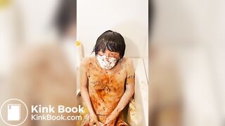 Asian guy's messy masturbation (Part 2)