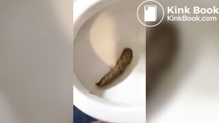 RandomPoofs Shitting