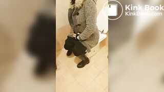 Filming my sister sitting on potty - Female Scat