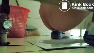 Gents Squat Toilet