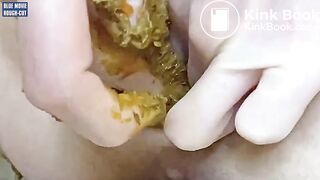 Shit Stuffing Pussy