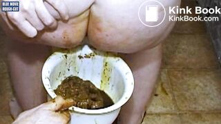 Dirty Shit Mom