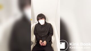 Asian guy's lotion gauze masturbation