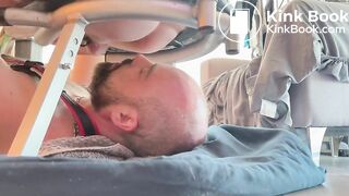 Feeding a Bald Shiteater