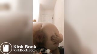 Girls pooping - Pissing, Scat, and other perversions