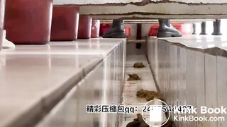 Beautiful women poop in the toilet