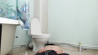Spewing Her Liquid Stink On Slave