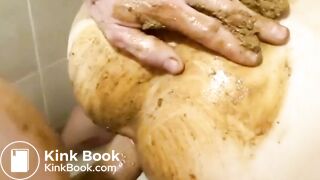 PLAN SODO SCATO AVEC SLAVE DANS LA DOUCHE