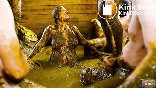 Snow white and the seven dung dwarfs - Betty