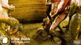 Snow white and the seven dung dwarfs - Betty