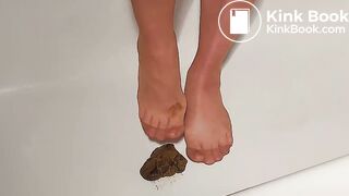 The wife squirt cunt and the dog scat