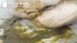 abbraxa - smearing and sucking with shit - Pissing, Scat, and other perversions