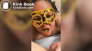 BLACK TOILET BITCH EATS FROM WHITE MASTERS ASS