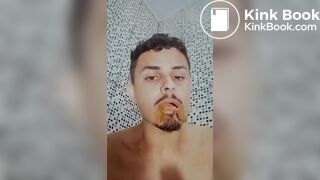 Brazilian twink dirtying his dildo with shit