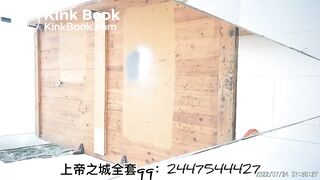 The girl excreted a lot in the toilet 002