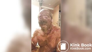 Shit smearing all over me