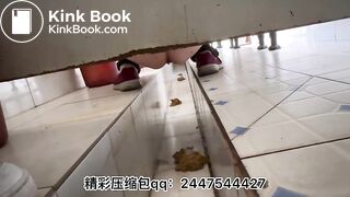 Beautiful women poop in the toilet
