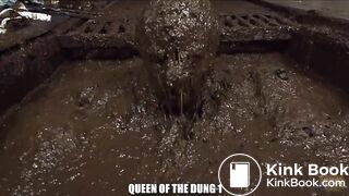 Girls in cowshit sale with up to 40 % discount