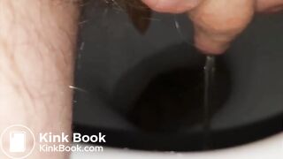 Unhinged creep shits his yummy poops out!